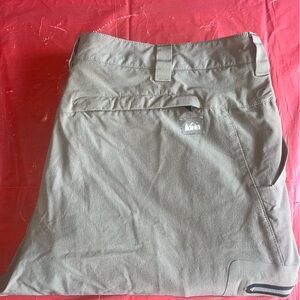 REI Hiking Shorts Mens 38x30 Outdoor Trail Lightweight Utility Cargo